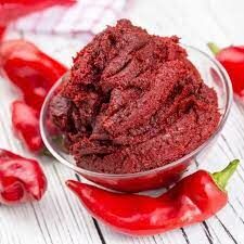 özel tatlı biber salçası
